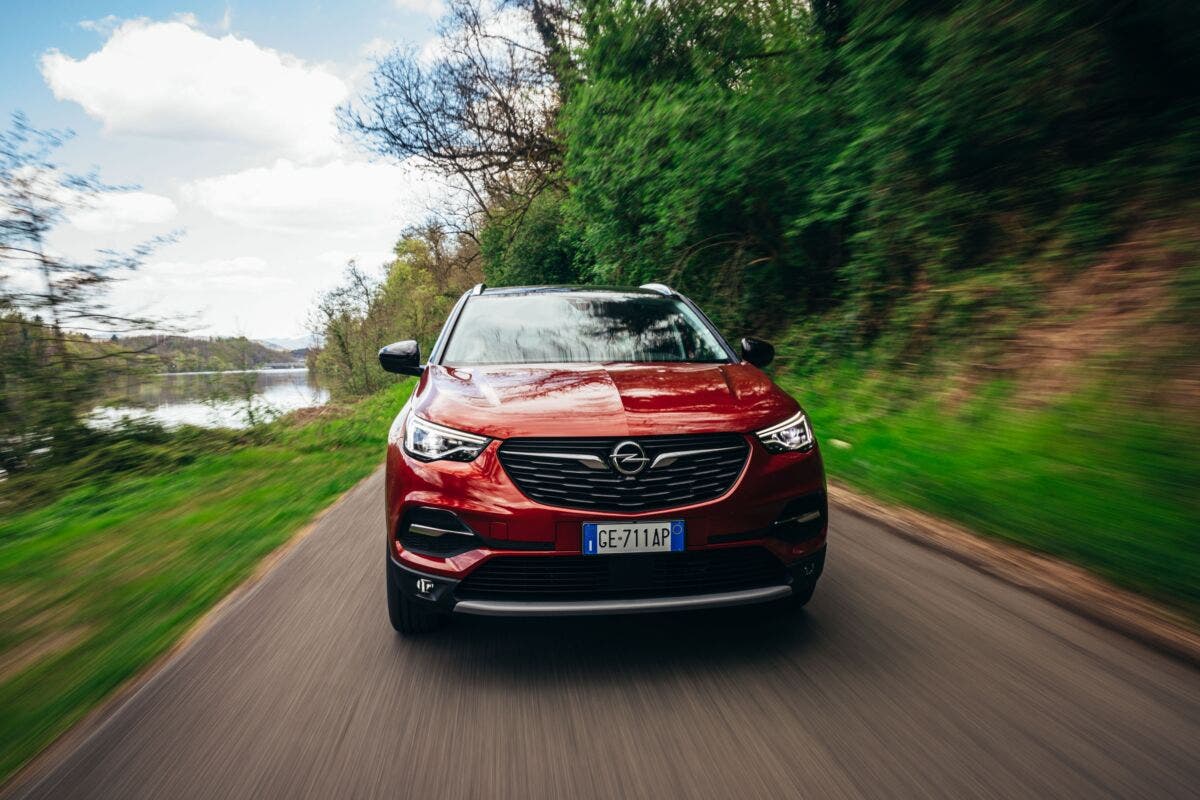 Opel Grandland X Hybrid4 modalità guida