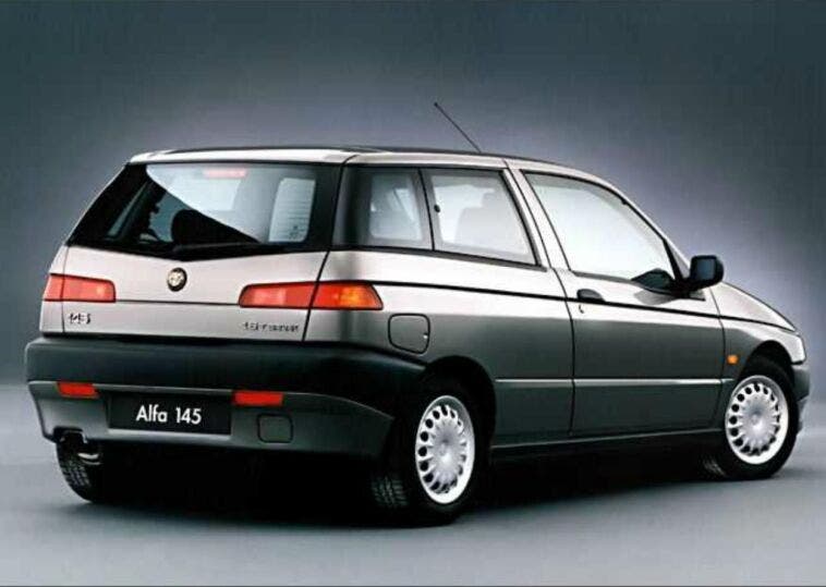 Alfa Romeo 145