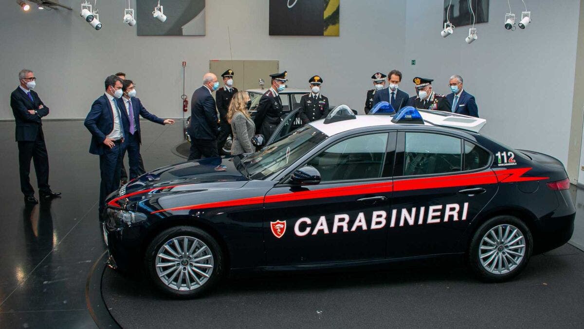 Alfa Romeo Giulia Carabinieri