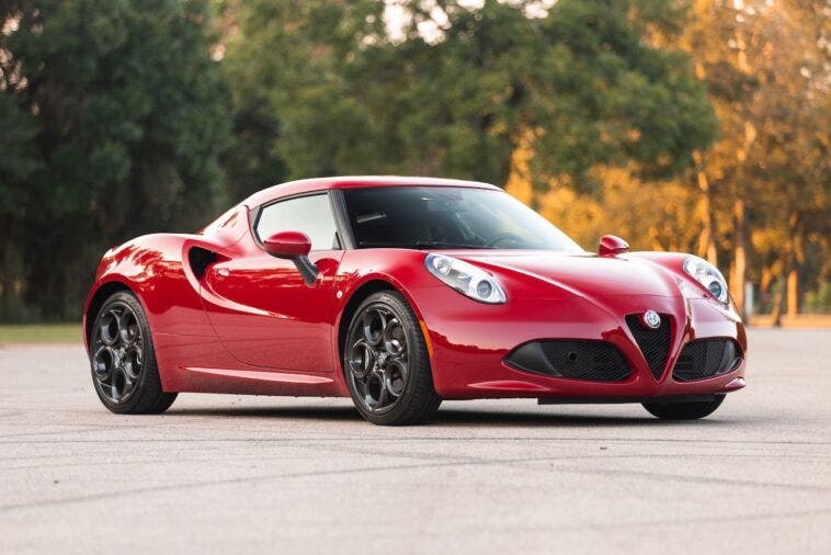 Alfa Romeo 4C deluso giornalista britannico