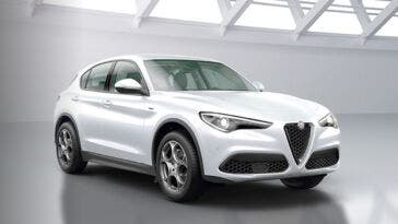 Alfa Romeo Stelvio 349 euro giugno