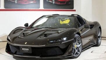 Ferrari J50 692 km vendita