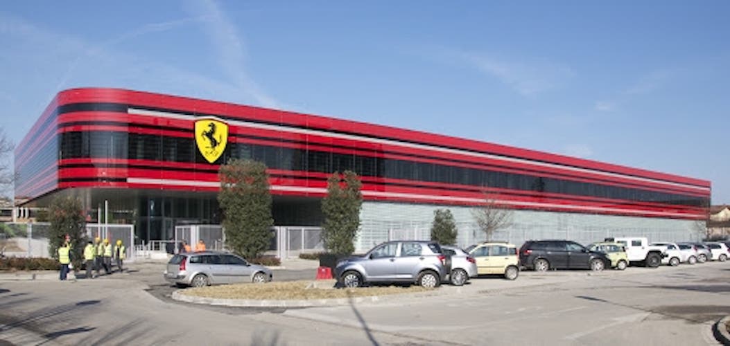 Ferrari somministrazione vaccino anti-covid dipendenti