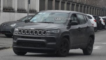 Jeep Compass 2022 mild hybrid foto spia