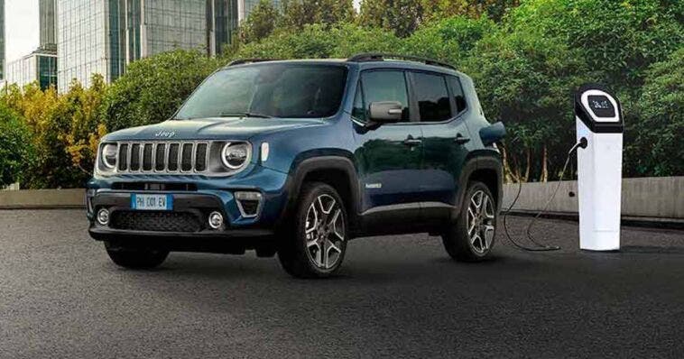 Jeep Renegade 4xe Noleggio Chiaro