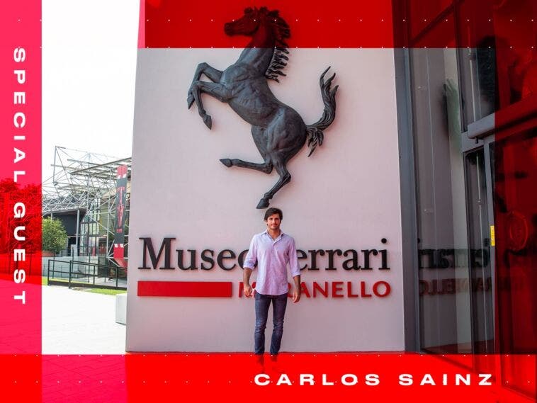 Carlos Sainz Jr. al Museo ferrari