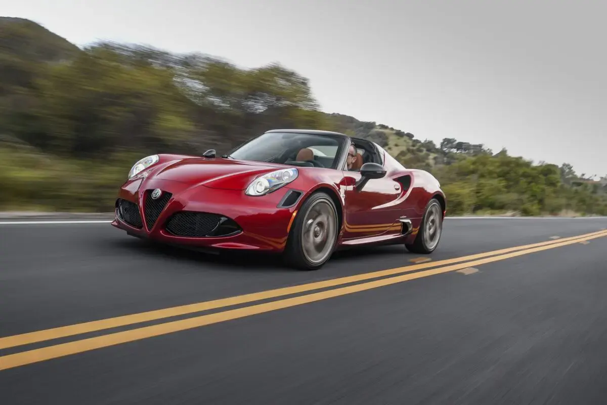 Alfa Romeo 4C 33 Stradale Tributo Australia