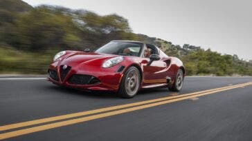 Alfa Romeo 4C 33 Stradale Tributo Australia