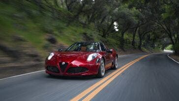 Alfa Romeo 4C 33 Stradale Tributo Australia