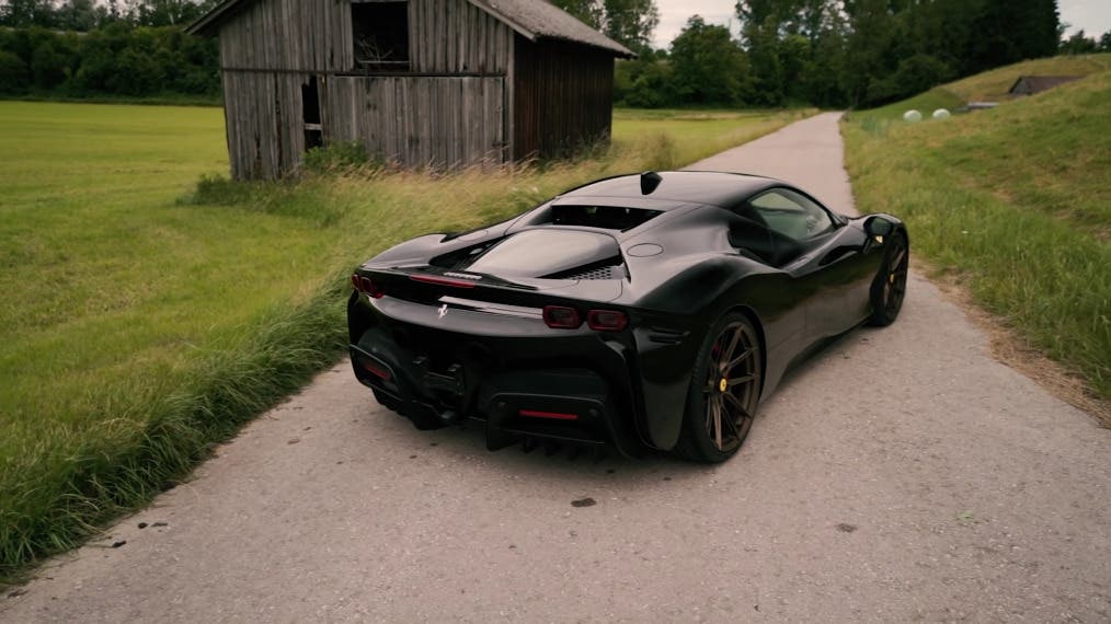 Ferrari SF90 Stradale Novitec anteprima