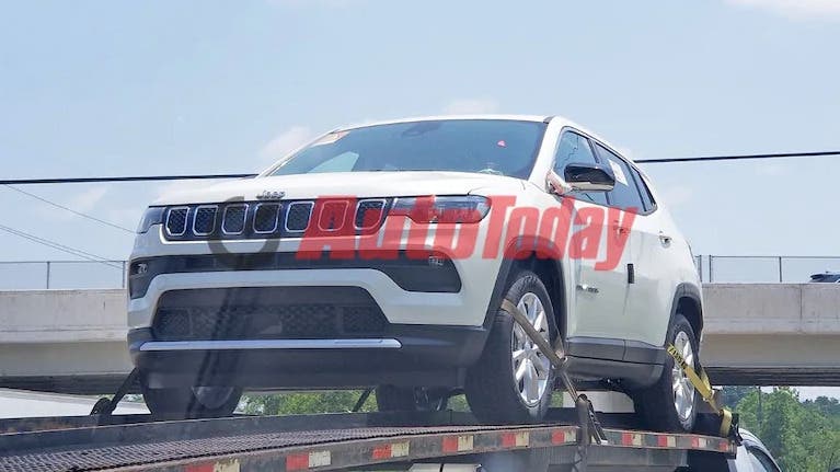 Jeep Compass 2022 mild hybrid prototipo foto spia