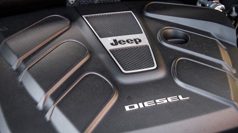 Jeep motori diesel V8 benzina