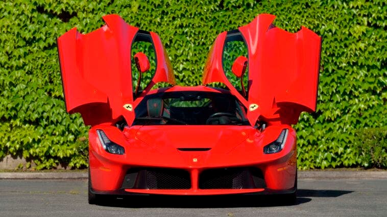 LaFerrari 2014 asta Mecum Auctions