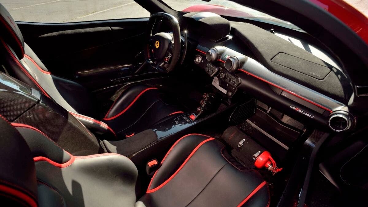 LaFerrari 2014 asta Mecum Auctions