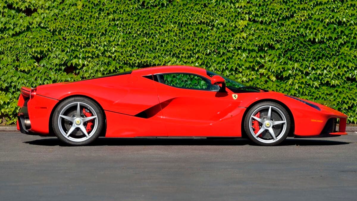 LaFerrari 2014 asta Mecum Auctions