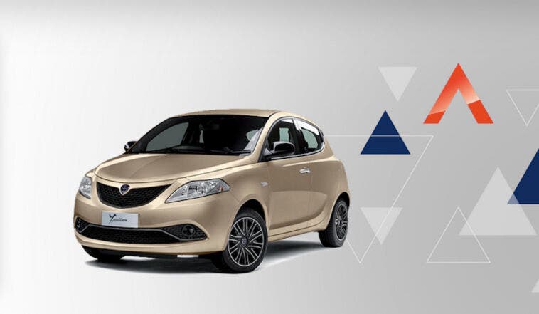 Lancia Ypsilon Gold noleggio