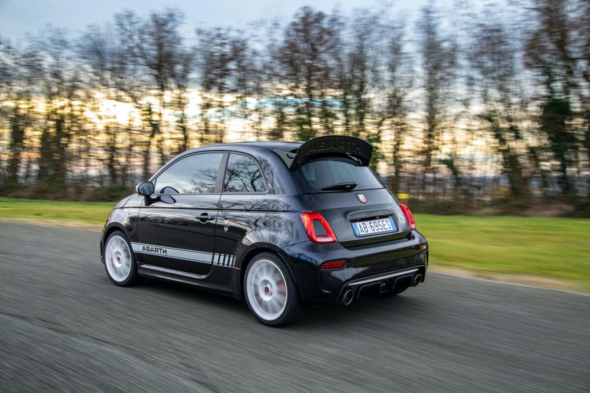 Nuova Abarth 695 Esseesse