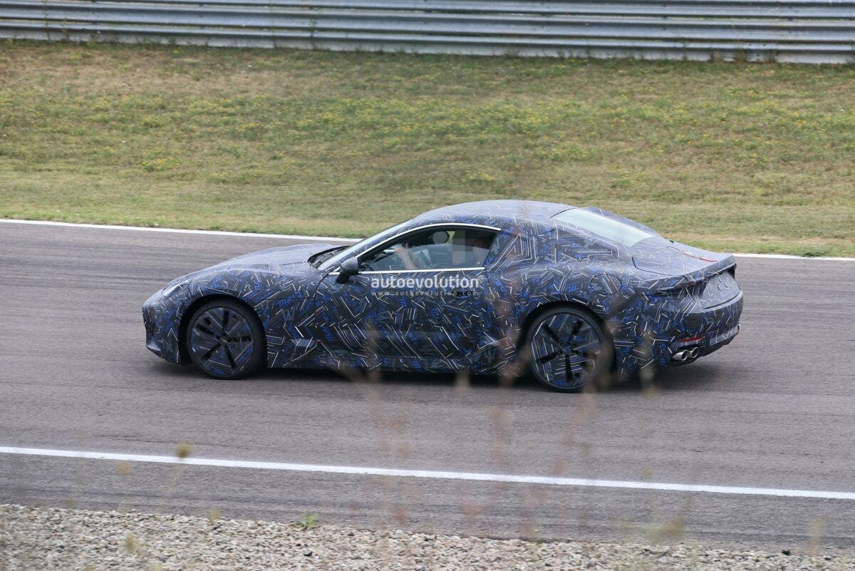 Nuova Maserati GranTurismo foto spia