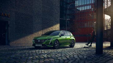 Nuova Peugeot 308 Hybrid offerta noleggio