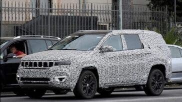 Nuovo Jeep Meridian foto spia