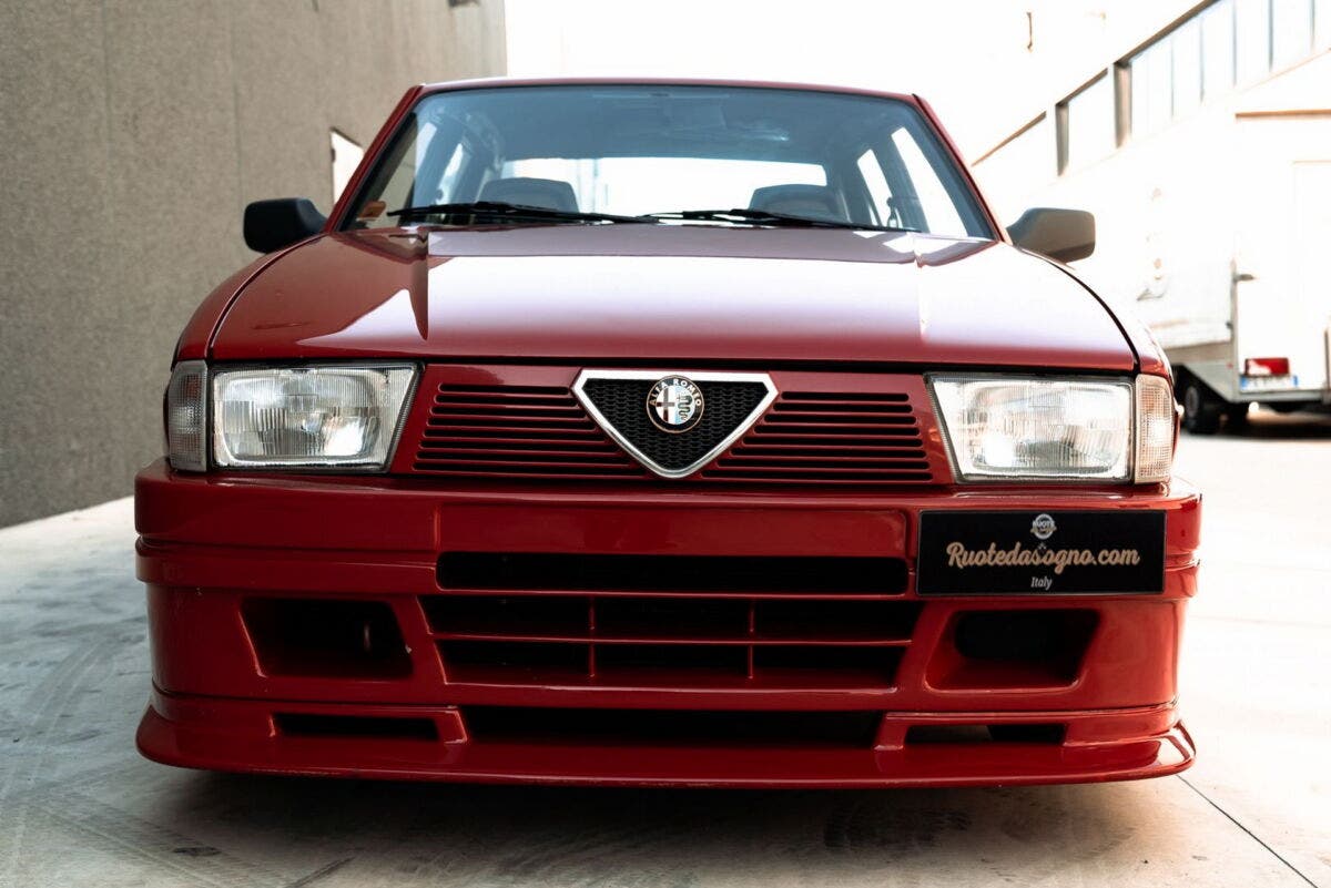 Alfa Romeo 75 Turbo Evoluzione