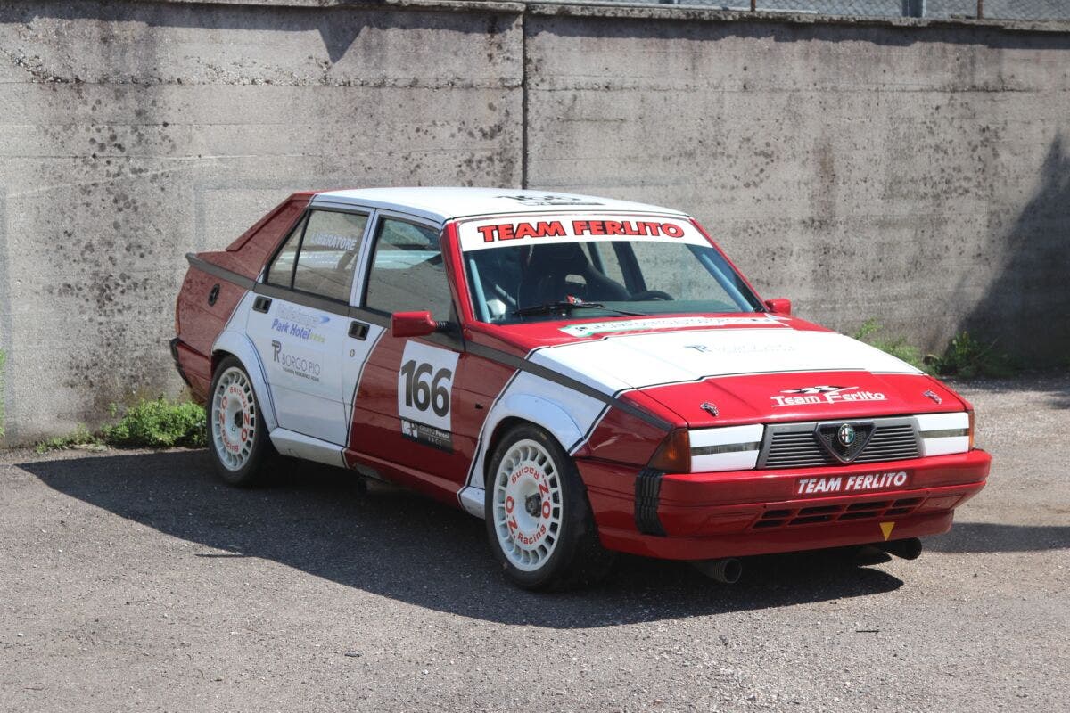 Alfa Romeo 75 2.5 V6 di Gruppo A