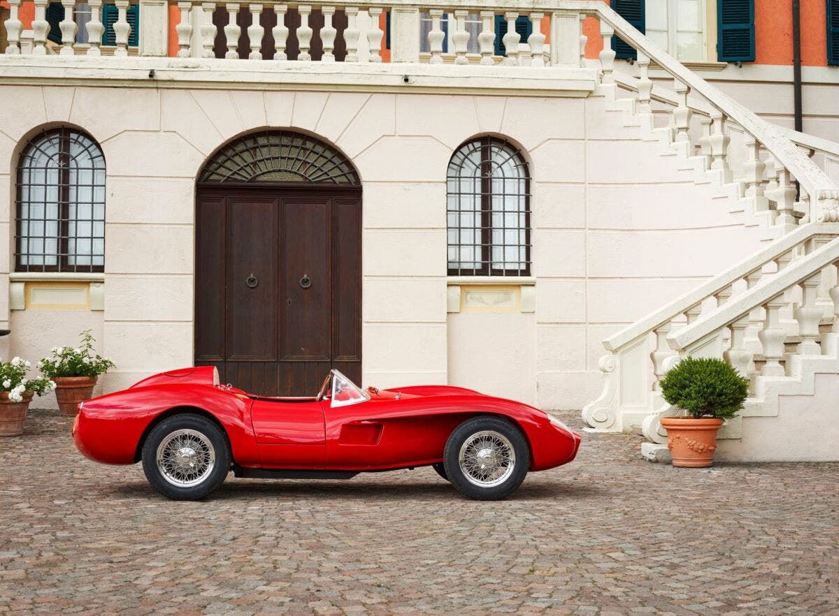 Ferrari 250 Testa Rossa replica EV