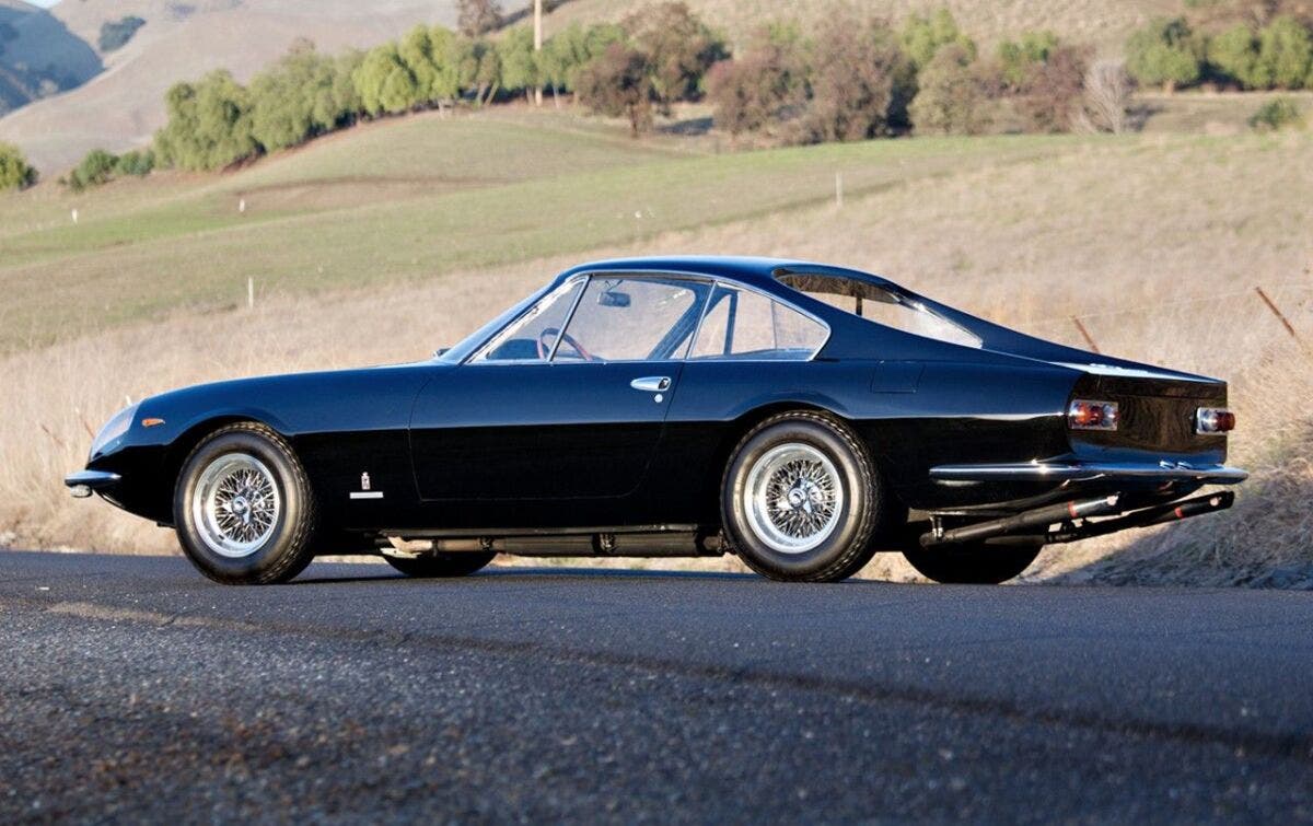 Ferrari 330 GTC Speciale - Carwow