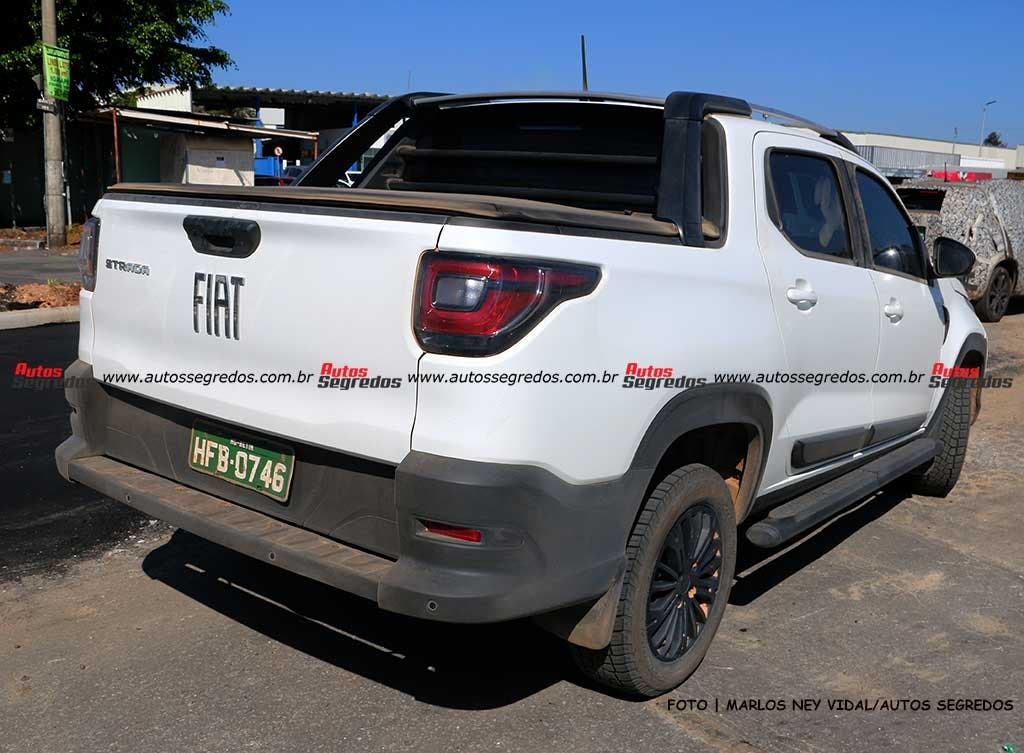 Fiat Strada Ranch CVT prototipo foto spia