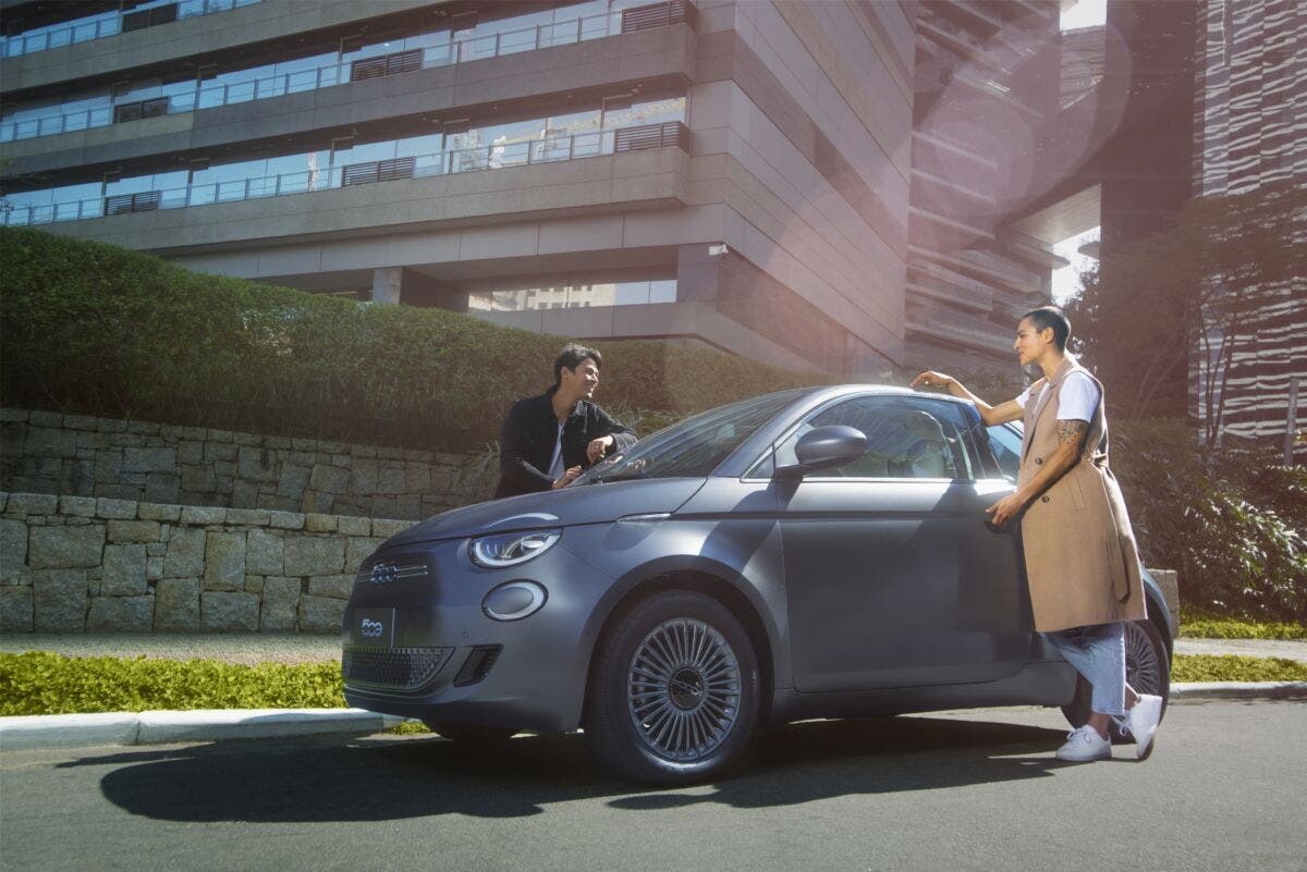 Nuova Fiat 500 Elettrica Icon Brasile