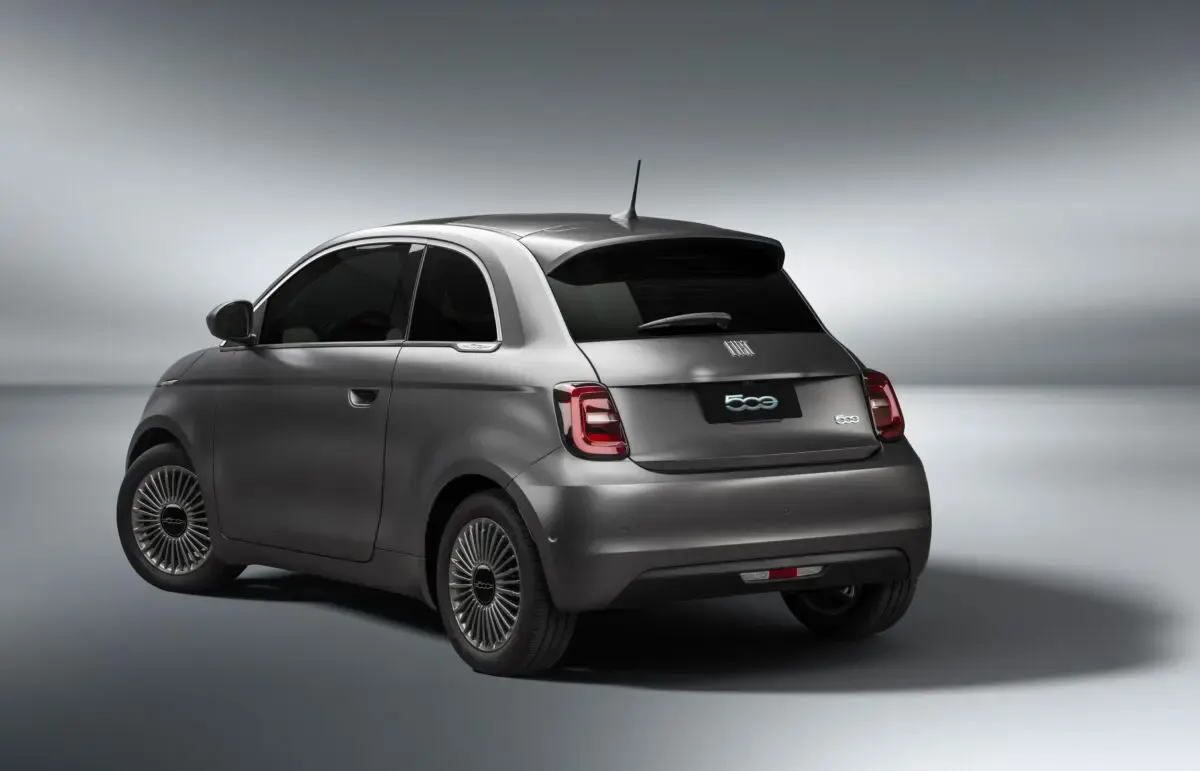 Nuova Fiat 500 Elettrica Icon Brasile