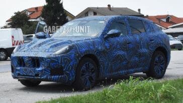 Nuovo Maserati Grecale ultime foto spia