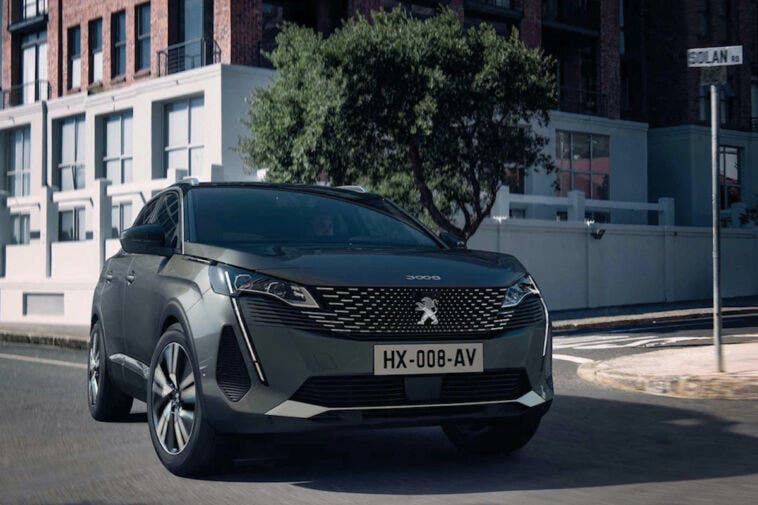 Nuovo Peugeot 3008 Allure Pack Free2Move Lease