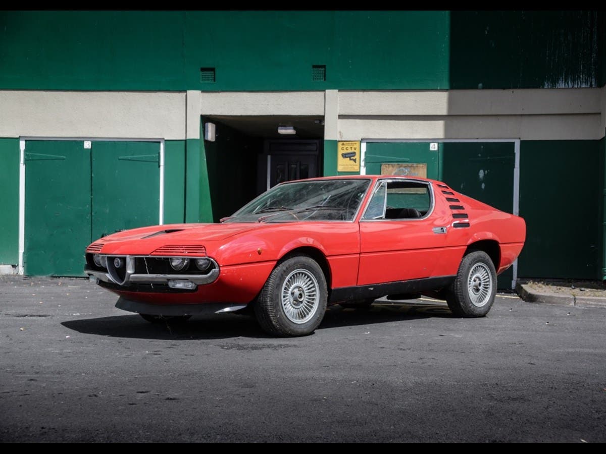 Alfa Romeo Montreal