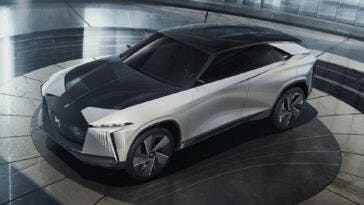 DS 8 Crossback E-TENSE