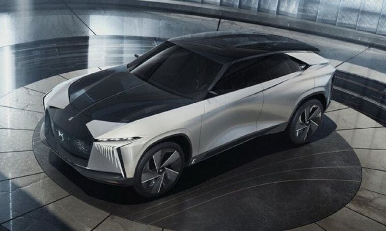 DS 8 Crossback E-TENSE