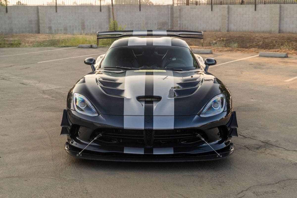 Dodge Viper ACR Extreme Aero 2016 asta