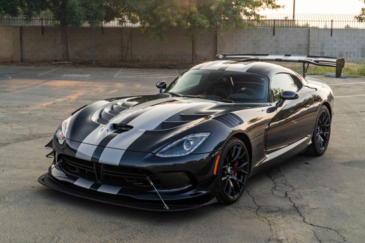 Dodge Viper ACR Extreme Aero 2016 asta