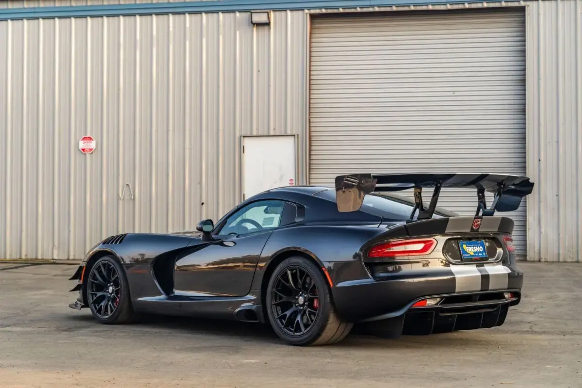 Dodge Viper ACR Extreme Aero 2016 asta