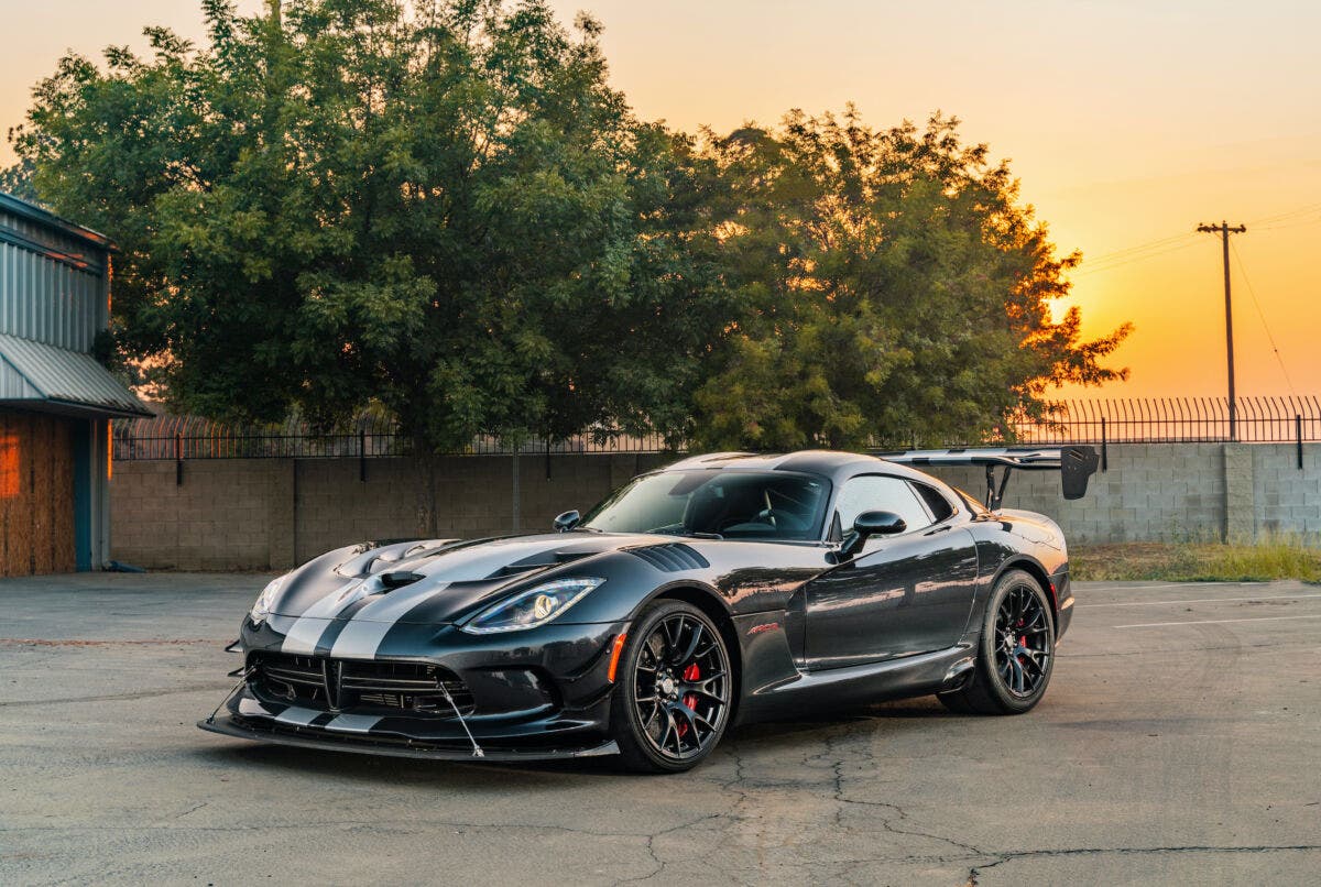 Dodge Viper ACR Extreme Aero 2016 asta