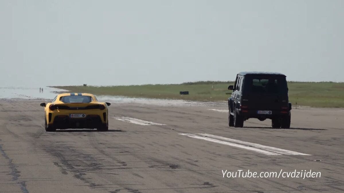 Ferrari 488 Pista vs Mercedes-AMG G 63 drag race