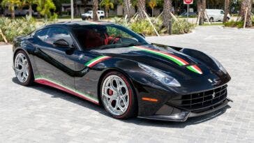 Ferrari F12berlinetta one-off asta online