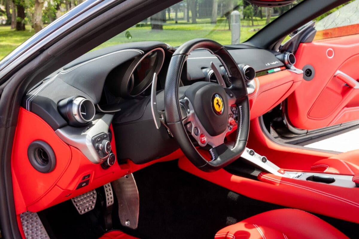 Ferrari F12berlinetta one-off asta online