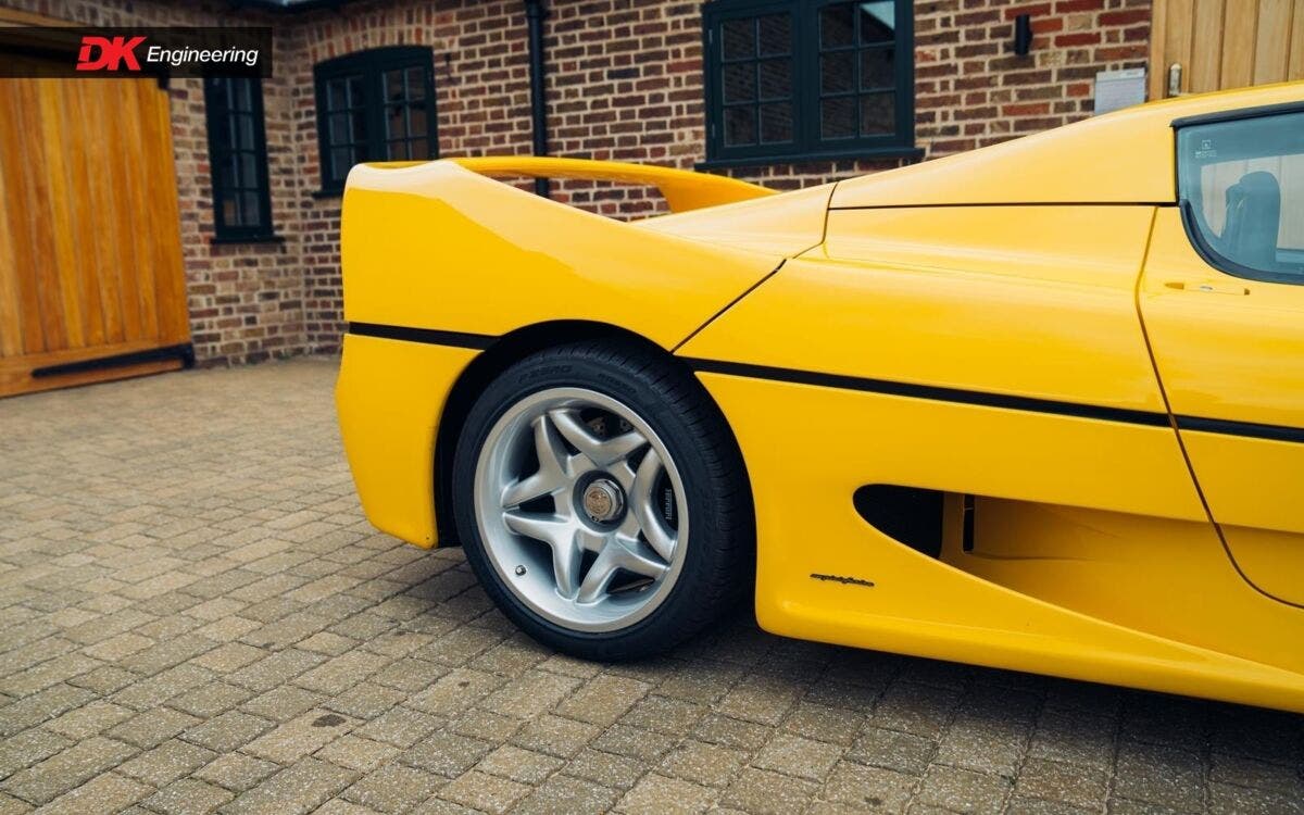 Ferrari F50 Giallo Modena