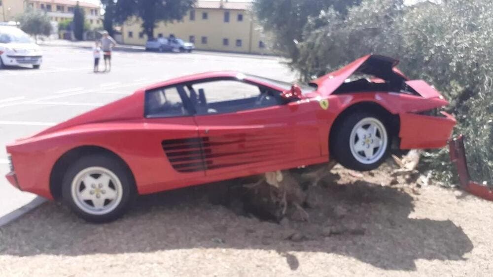 Ferrari Testarossa Incidente