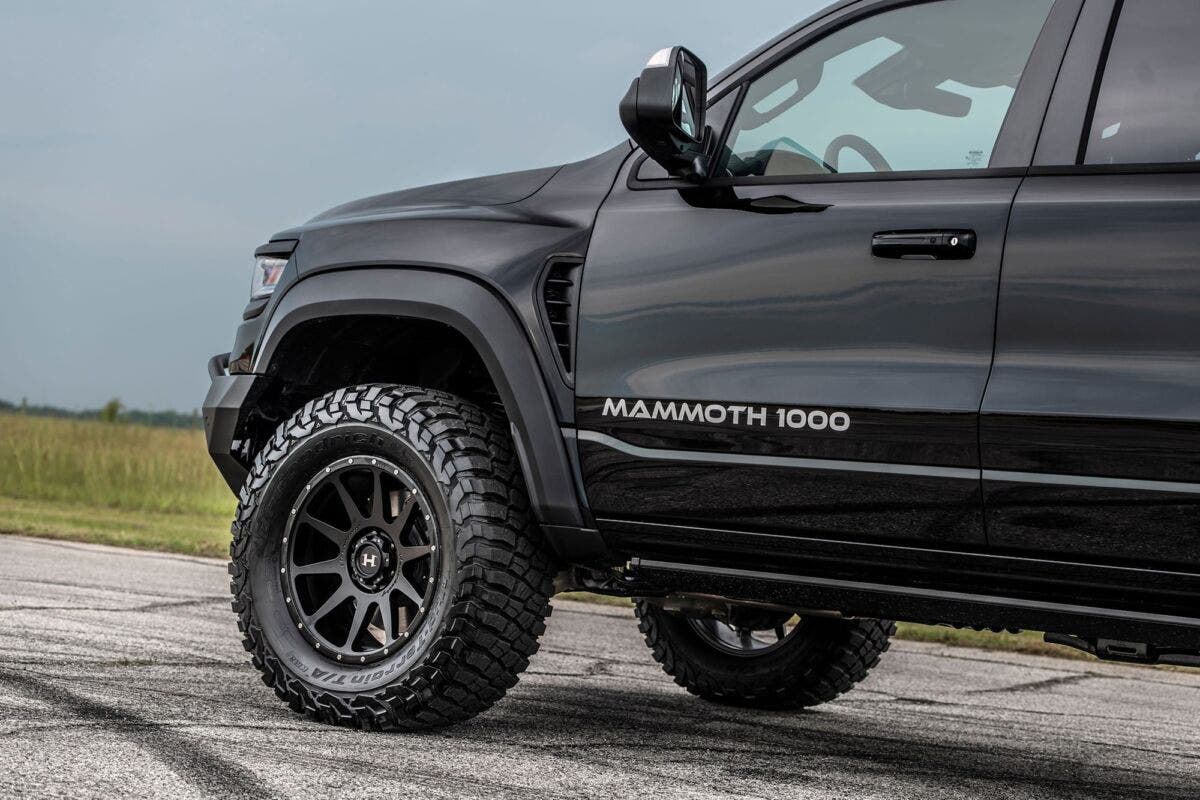 Hennessey Mammoth 1000 2022 Ram 1500 TRX