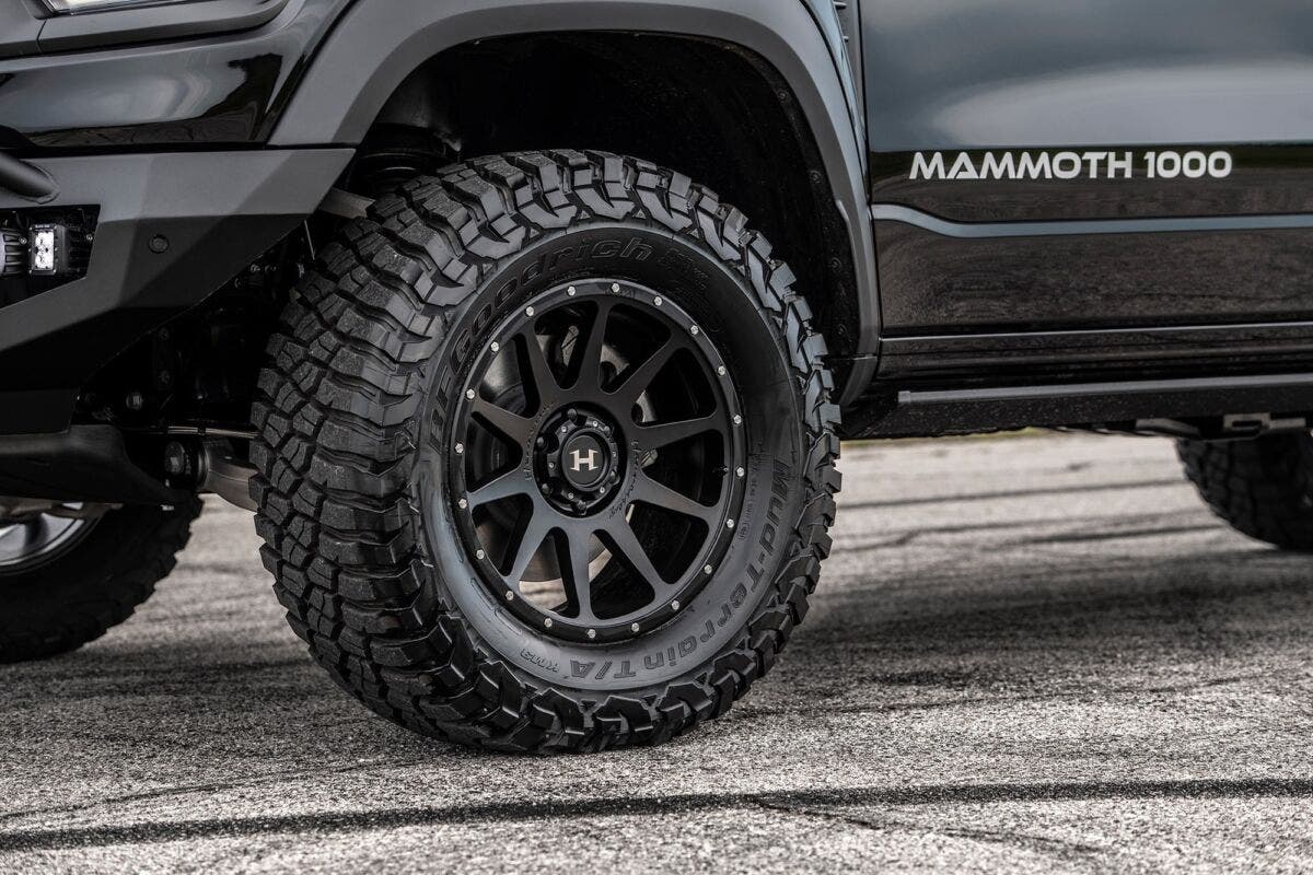 Hennessey Mammoth 1000 2022 Ram 1500 TRX