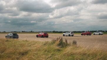 Jeep Grand Cherokee Trackhawk vs Tesla Model X vs BMW X6 M vs Porsche Cayenne Turbo GT vs Lamborghini Urus drag race