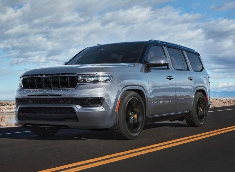 Jeep Grand Wagoneer Trackhawk render