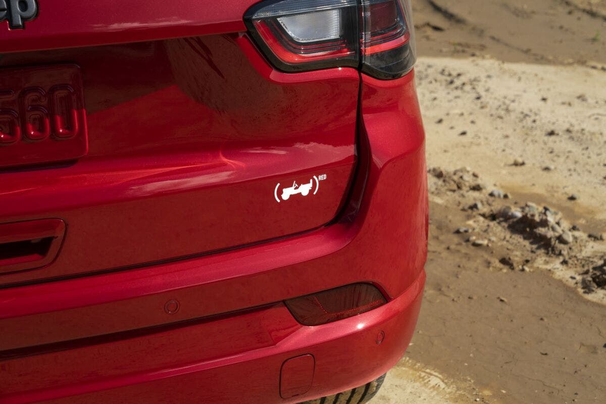 Jeep Compass (RED)